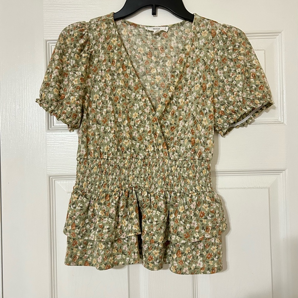 Mine Floral Green Smocked Blouse NWOT